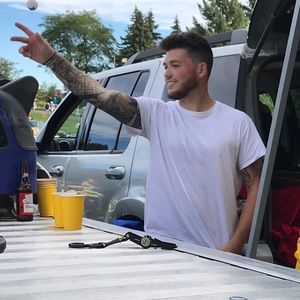 Meet your Posher, Hunter